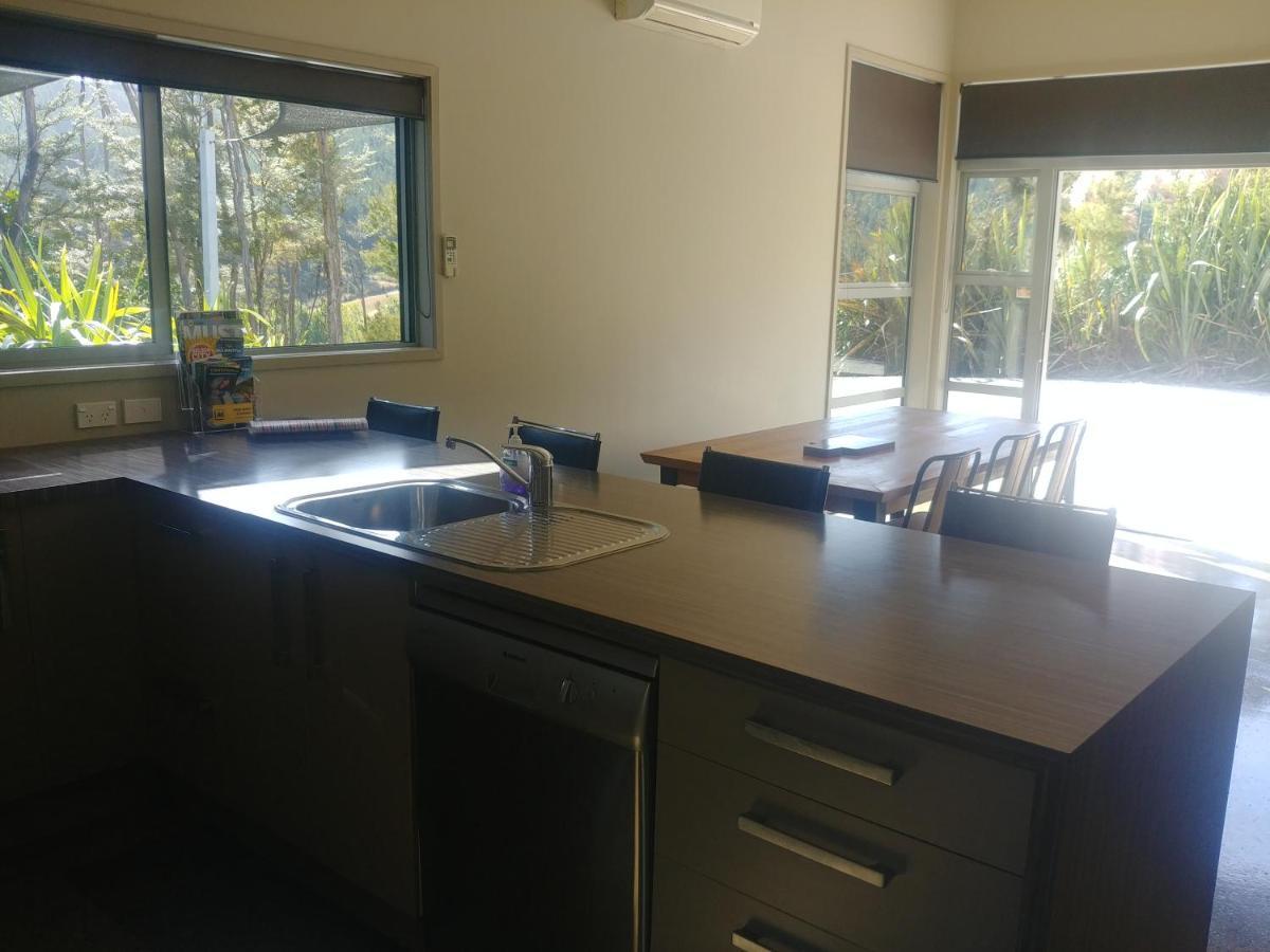 Ryder Ridge Holiday Home Motueka Buitenkant foto